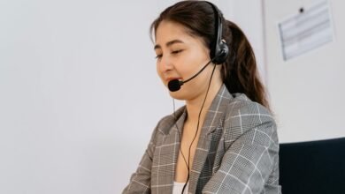 professional tech hotline 0800 300 7837